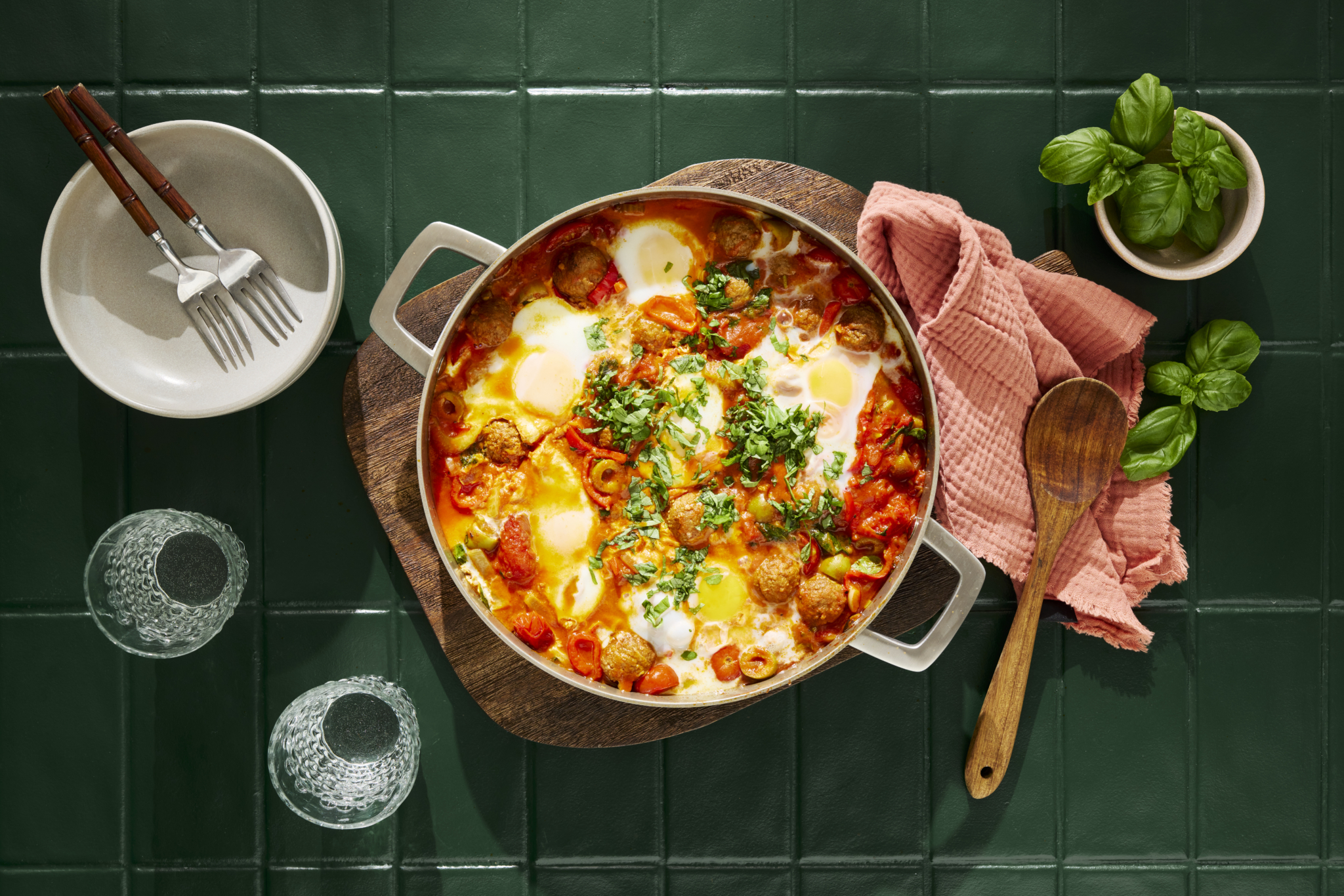 Shakshuka lihapullilla